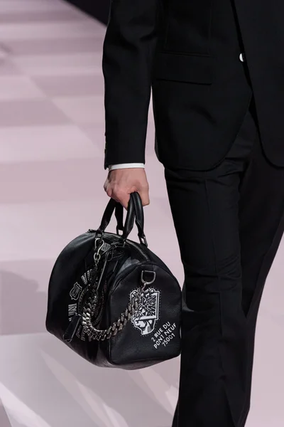 Look 153